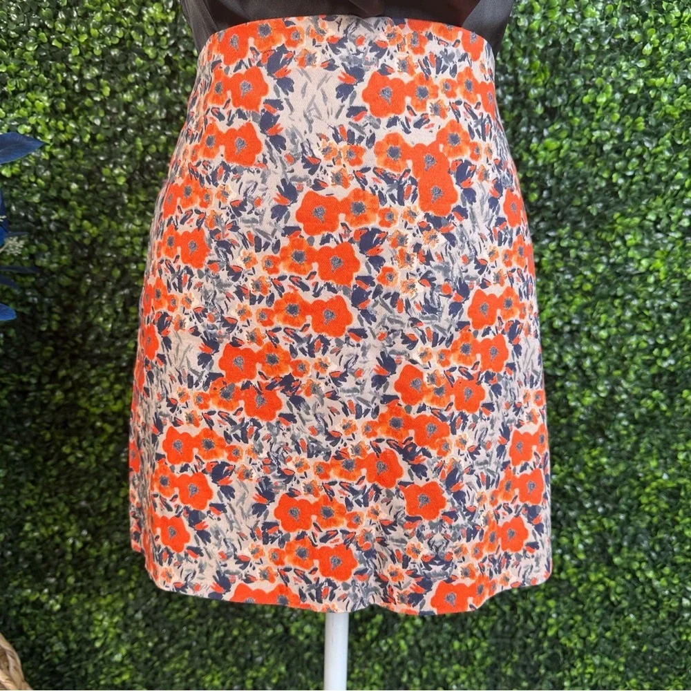 Club Monaco rowan  floral Skirt NWOT‎